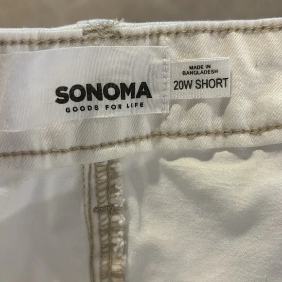 Plus Size SONOMA White Nicolini Curvy Fit Straight Crop Raw Hem Jean Pants 20W - Picture 6 of 6
